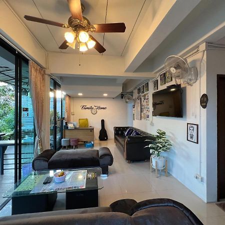 Family Home Chiang Mai Absolute House מראה חיצוני תמונה